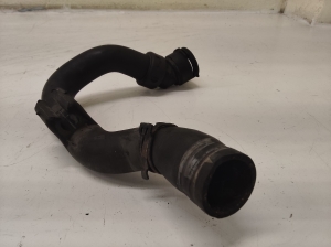 AUDI A4 B7 (2004–2008) Radiator hose 8E0121101C - 2