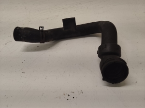 AUDI A4 B7 (2004–2008) Radiator hose 8E0121101C - 3