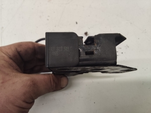AUDI A4 B7 (2004–2008) Hood latch 8E0823509C - 4