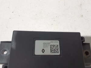 RENAULT Austral (2022–2026) Control unit 285J90595R - 2