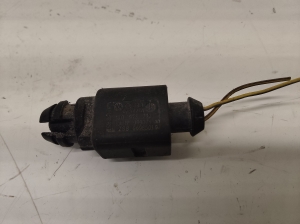 AUDI A4 B7 (2004–2008) Außentemperatursensor 1J0973702 - 3