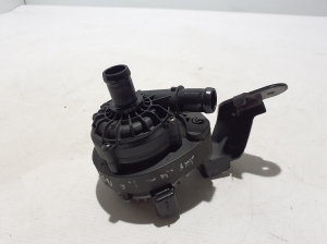 RENAULT Austral (2022–2026) Auxiliary water pump 210101470R - 2