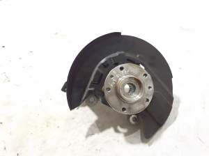   Front wheel hub  - 400156RA0A 