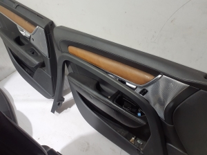 VOLVO S90 (2016–2026) Salons un tā detaļas - 3