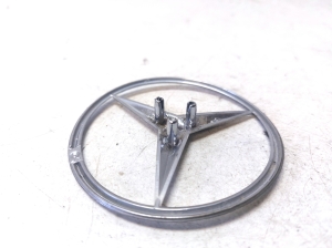Mercedes Benz C-Class 204 (2007–2014) Emblem A2047580058 - 2