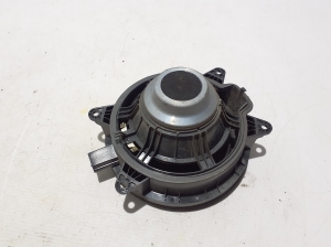 VOLVO S90 (2016–2026) Lautsprecher Tür vorne 31350429 - 3