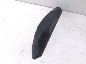 Mercedes Benz C-Class 204 (2007–2014) Esiporitiiva muu osa A2048890125 - 4