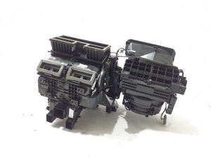 RENAULT Austral (2022–2026) Heizung und ihre Teile 271251810R - 4