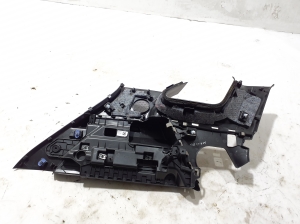 RENAULT Austral (2022–2026) Trunk interior trim 769344929R - 3