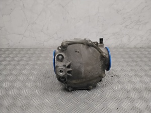 Mercedes Benz C-Class 206 (2021–2026) Tagasilla reduktor A2063510300 - 2