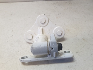Mercedes Benz GL-Class 166 (2012–2015) Rear side door lower hinge - 5