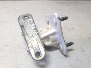 Front door lower hinge - 