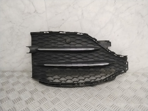 Front bumper lower grille - A1678857403