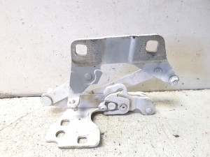 Mercedes Benz GL-Class 166 (2012–2015) Hood hinge A1668800028 - 3