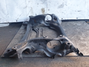 Mercedes Benz C-Class 204 (2007–2014) Eesmine alusraam A2126280457 - 7