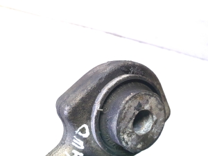 Mercedes Benz C-Class 204 (2007–2014) Eesmine õõtshoob 2043330314 - 2