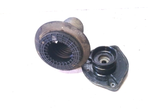 Mercedes Benz C-Class 204 (2007–2014) Esiamortisaatori ülemine tugi laagriga A2043201273 - 4
