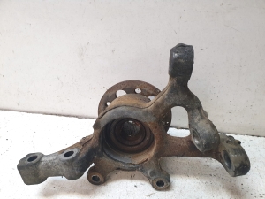 Mercedes Benz C-Class 204 (2007–2014) Front wheel hub - 5