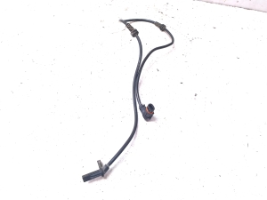 Mercedes Benz C-Class 204 (2007–2014) ABS-Sensor vorne A2045400517 - 2