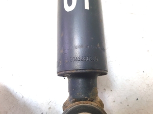 Mercedes Benz C-Class 204 (2007–2014) Tagumine amortisaator A2043260200 - 4
