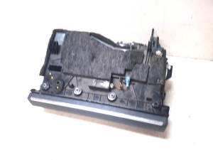 Mercedes Benz C-Class 204 (2007–2014) Handschuhfach - 3