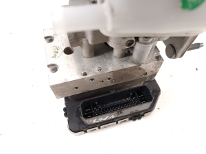 Hyundai IONIQ 5 I (2021–2026) Brake master cylinder 58500GI000 - 2