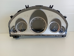 Mercedes Benz E-Class W207 (2009–2017) Instrument cluster A2129004313 - 5