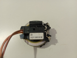 Mercedes Benz E-Class W207 (2009–2017) Speaker A2118200202 - 3
