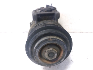 Mercedes Benz C-Class 204 (2007–2014) Konditsioneeri kompressor A0022303111 - 4