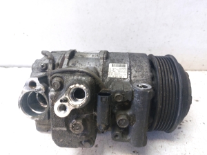 Mercedes Benz C-Class 204 (2007–2014) Konditsioneeri kompressor A0022303111 - 5