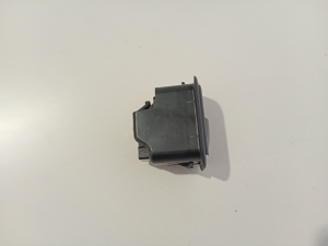 Mercedes Benz E-Class W207 (2009–2017) Front door glass switch - 4