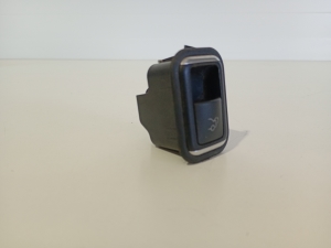 Mercedes Benz E-Class W207 (2009–2017) Trunk opening switch - 3