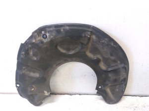 Mercedes Benz C-Class 204 (2007–2014) Esi rummu kaitse A2044211120 - 5