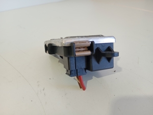 Mercedes Benz E-Class W207 (2009–2017) Gebläsewiderstand A2128702110 - 3