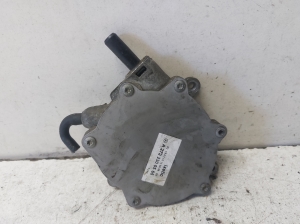 Mercedes Benz C-Class 204 (2007–2014) Vaakumpump A2722300565 - 3