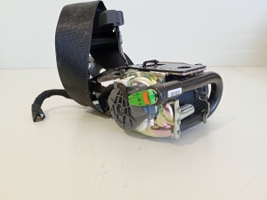 Mercedes Benz E-Class W207 (2009–2017) Sicherheitsgurt vorne 620020200 - 2