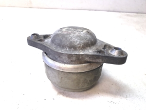 Mercedes Benz C-Class 204 (2007–2014) Mootoripadi A2042401517 - 7