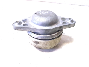 Engine mount - A2042401517