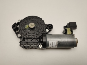 Mercedes Benz C-Class 205 (2014–2021) Schiebedachmotor A2059065601