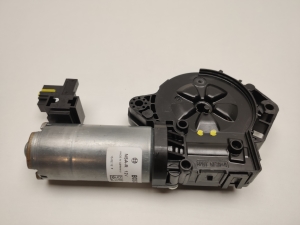 Mercedes Benz C-Class 205 (2014–2021) Schiebedachmotor A2059065601 - 2