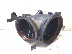 Mercedes Benz C-Class 204 (2007–2014) Õhu sisselaske voolik A2721400118 - 2