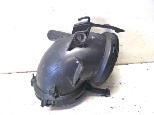 Mercedes Benz C-Class 204 (2007–2014) Õhu sisselaske voolik A2721400118 - 5