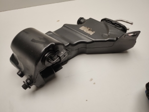 Mercedes Benz C-Class 205 (2014–2021) Front washer fluid reservoir A2058600360 - 5
