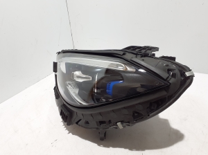 Mercedes Benz C-Class 206 (2021–2026) Esituli A2069062903 - 8