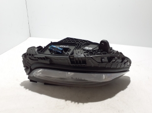 Mercedes Benz C-Class 206 (2021–2026) Esituli A2069065404 - 5