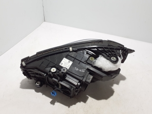 Mercedes Benz C-Class 206 (2021–2026) Esituli A2069065404 - 7