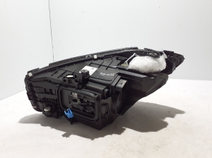 Mercedes Benz C-Class 206 (2021–2026) Esituli A2069065404 - 8