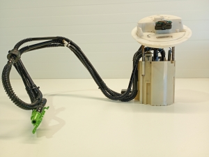 Mercedes Benz E-Class W207 (2009–2017) Kütusepump paagis A2044702294 - 4