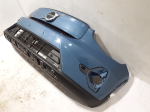 VOLVO C 40 I (2022–2026) Esikaitseraud 31690933 - 2