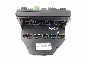 Mercedes Benz E-Class W212 (2009–2015) Sicherungskästen A2129007124 - 3